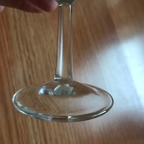 Set of 6 Vintage Luminarc Crystal Wine Glasses with cut glass pattern - Picture 6 of 6